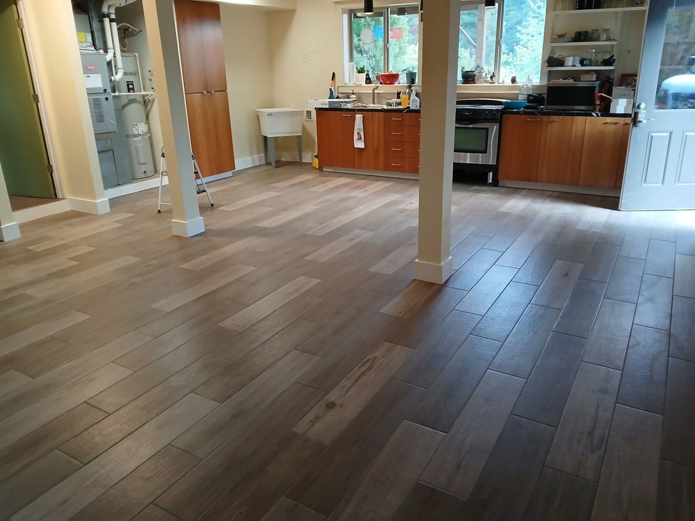 Siding/Painting/Custom overhang/tile install interior