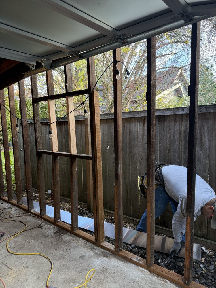 Siding and rot repair